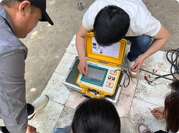 使用電纜故障測(cè)試儀進(jìn)行故障測(cè)距 使用電纜故障測(cè)試儀進(jìn)行故障測(cè)距